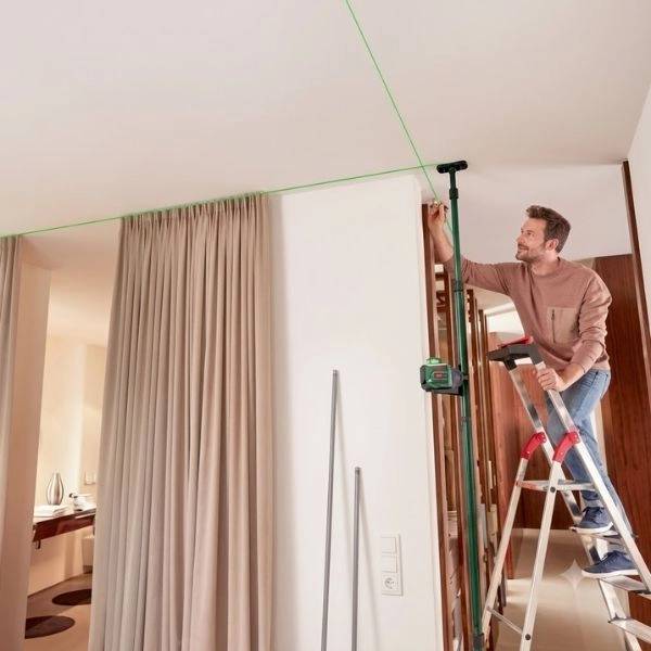 Laser level alignment during curtain installation