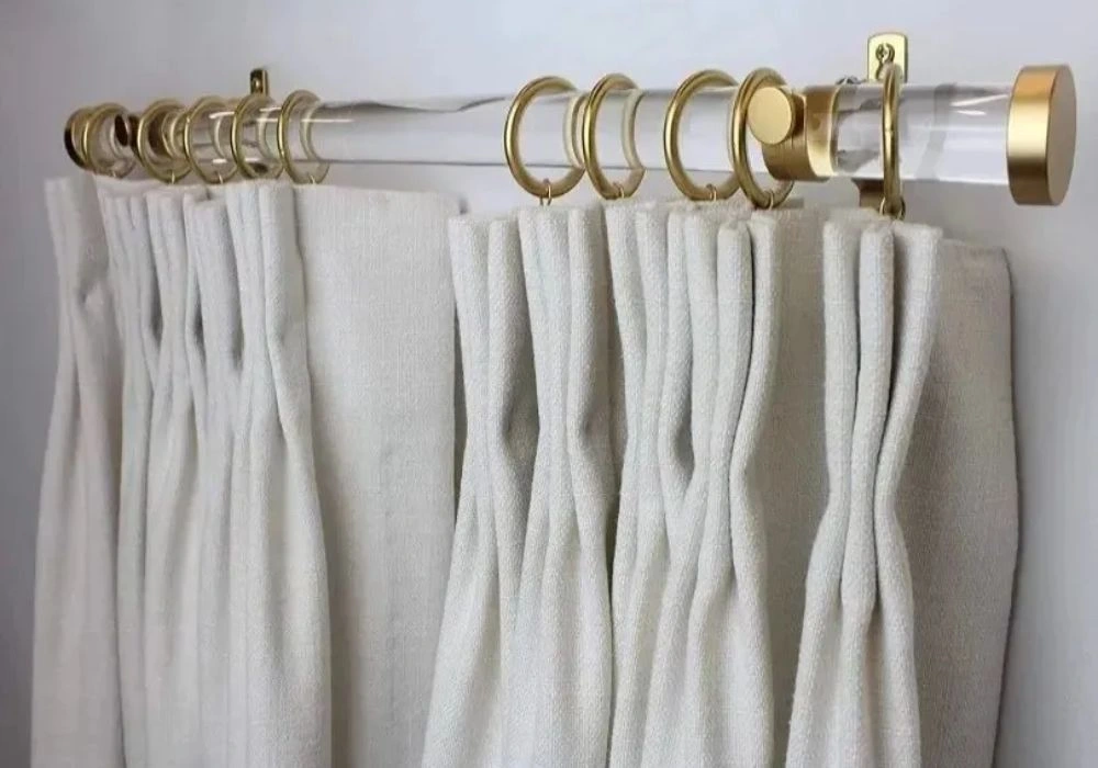 Clear acrylic gold curtain accessories rings