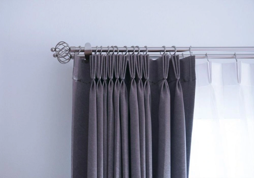 Double silver metal curtain accessories brackets