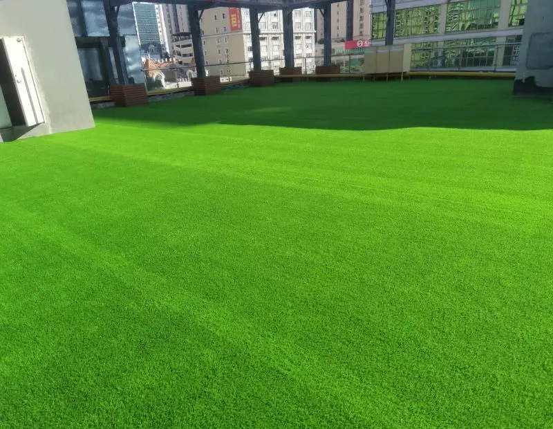 Best artificial grass for balcony in Dubai