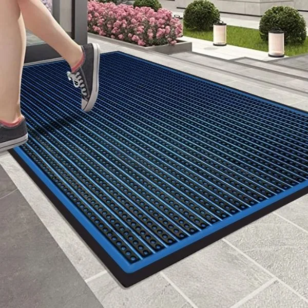 Durable outdoor rubber floor mats in Dubai