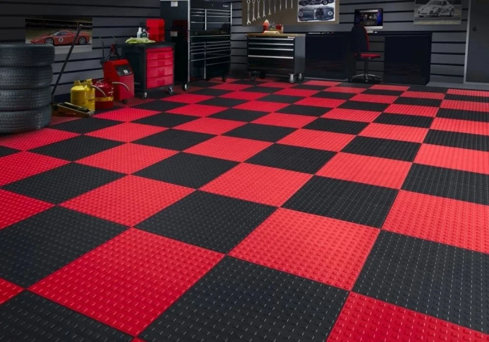 Interlocking garage flooring tiles company in Dubai