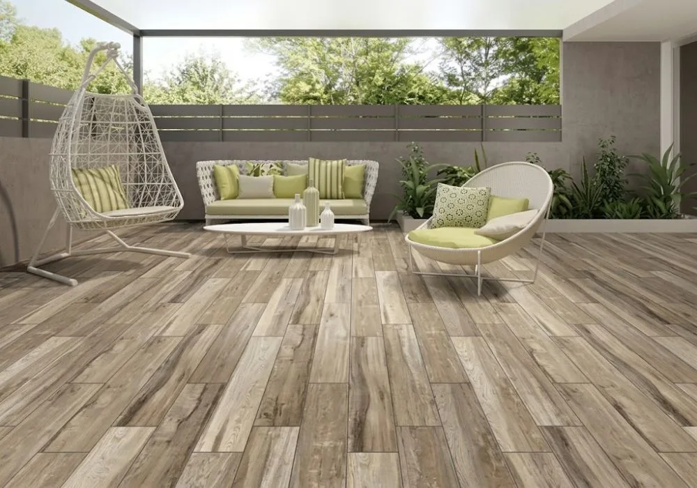 Light wood look outdoor tiles on patio