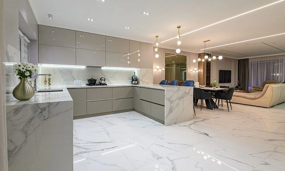 Luxury marble flooring services in Dubai home