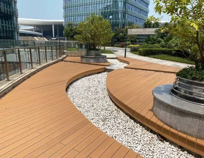 Commercial park walkway with WPC deck planks