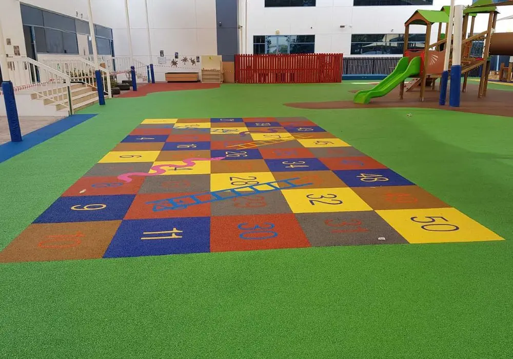 Snakes and ladders EPDM rubber playground floor