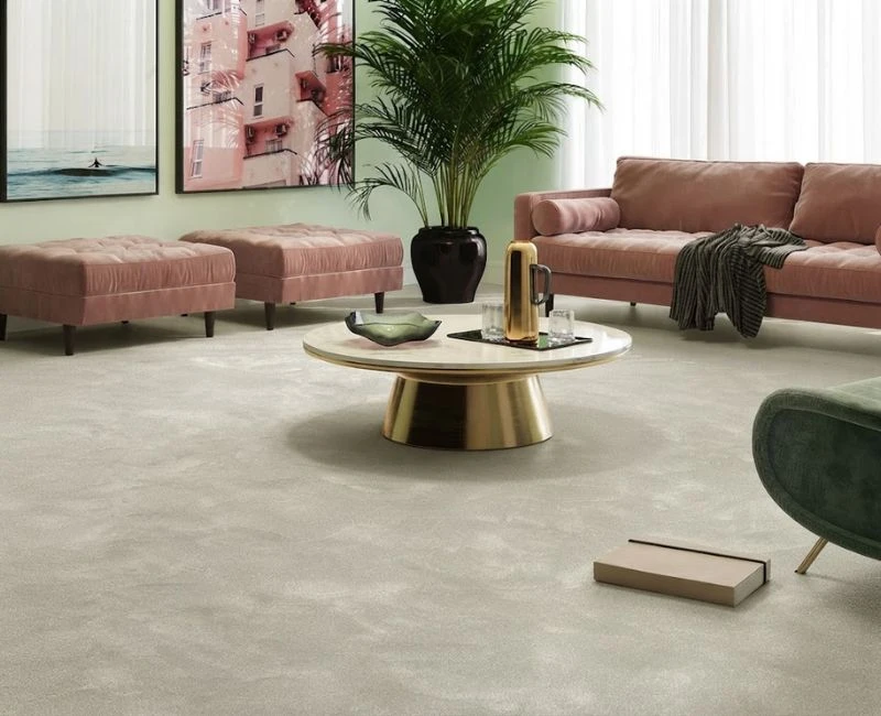 Neutral wool carpet in Dubai luxury lounge