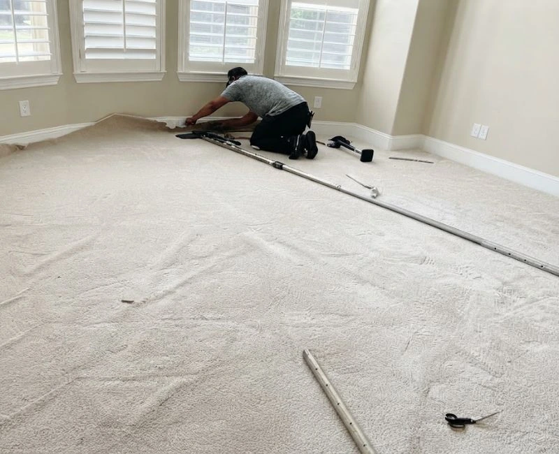 Professional Carpet Rolling And Laying