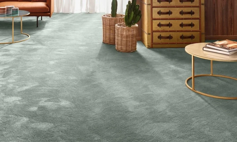 Green wool carpet in Dubai living room