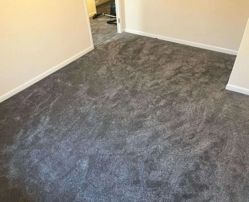 Dark grey wool carpet in Dubai interior