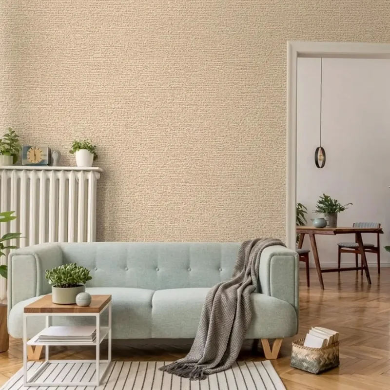 Gold pattern wallpaper in majlis